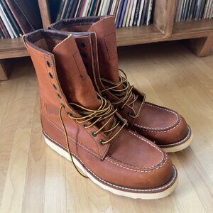 Men's Red Wing 8-inch Classic Moc Boots, Heritage - Style 877, Size 8.5